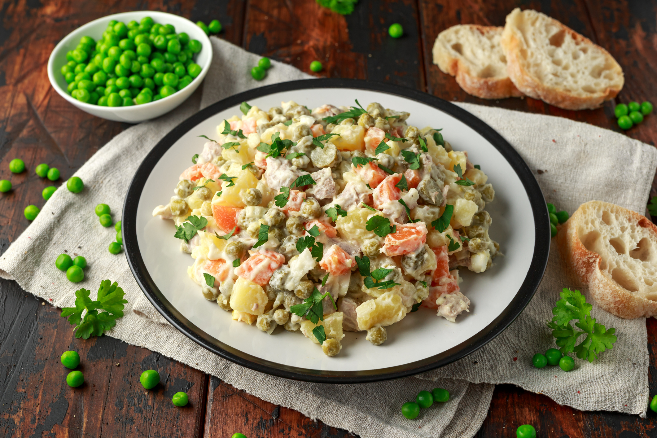 Mayonezli salatlar insanda nəyə səbəb ola bilər?